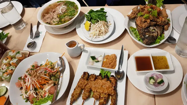 Pho Hoa/MyThai - SM Fairview