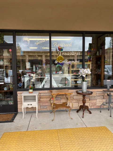 Glenna's Rescued Treasures, LLC