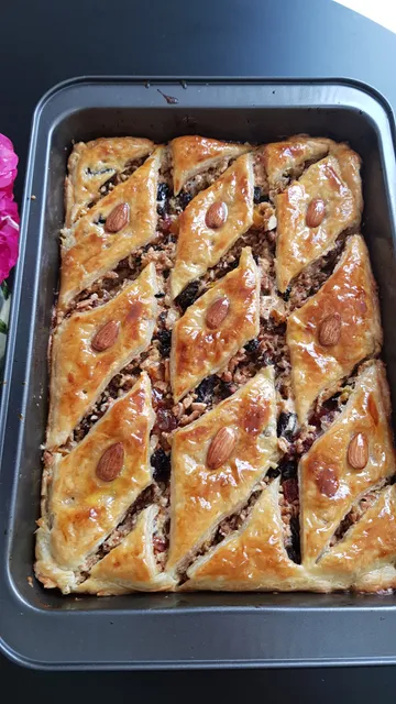 Darchin Pastry & Cafe