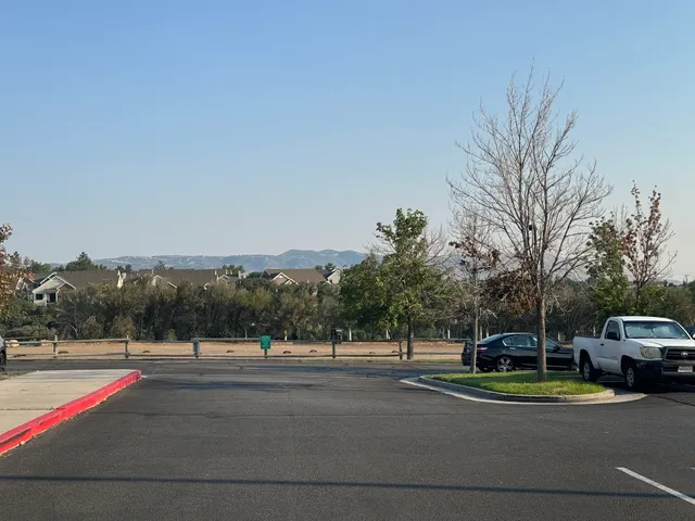 Alta Shopping Center