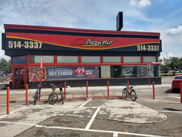 Pizza Hut Oaxaca Plaza
