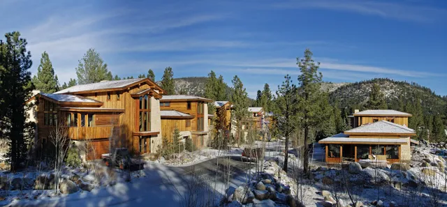 Obsidian Residence Club