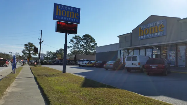 Farmers Home Furniture | Statesboro, GA