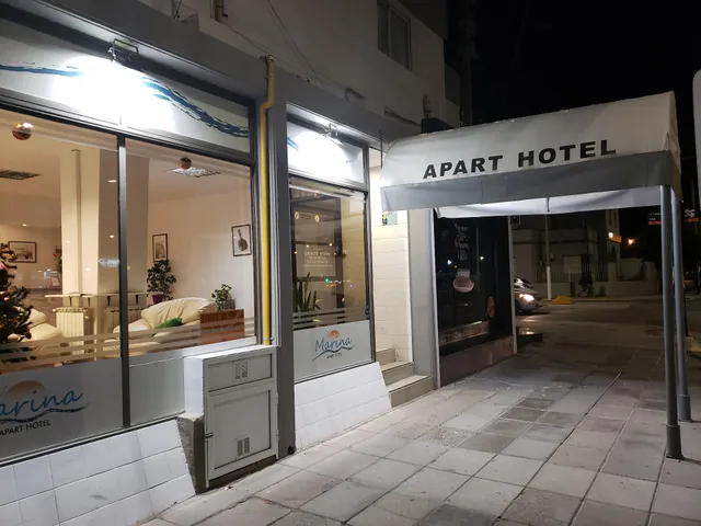 Apart Hotel Marina