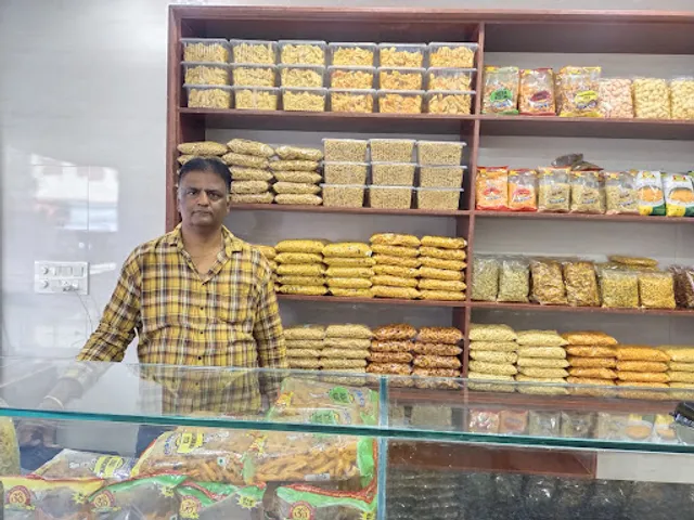 Shree Krishna Farsan Mart