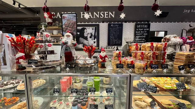 Baker Hansen Strømmen