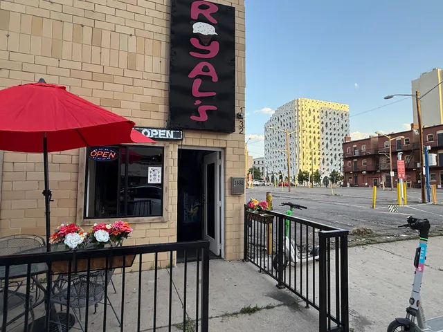 Royals Ice Cream Shop