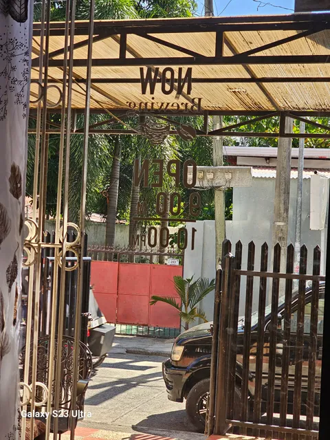 Jopau Hotel and Cafe