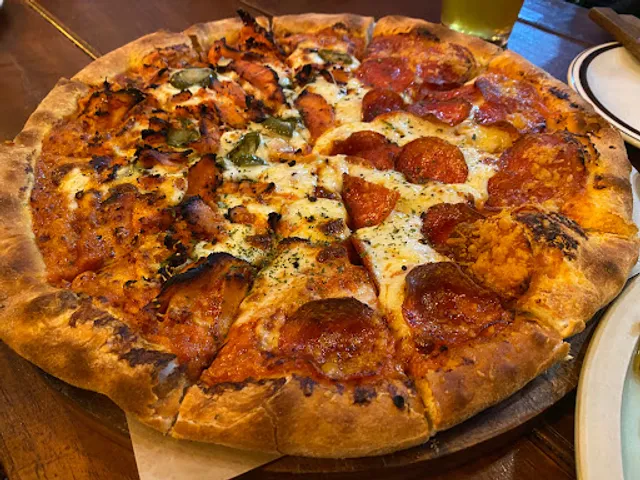 Dough’s pizza and craft beer