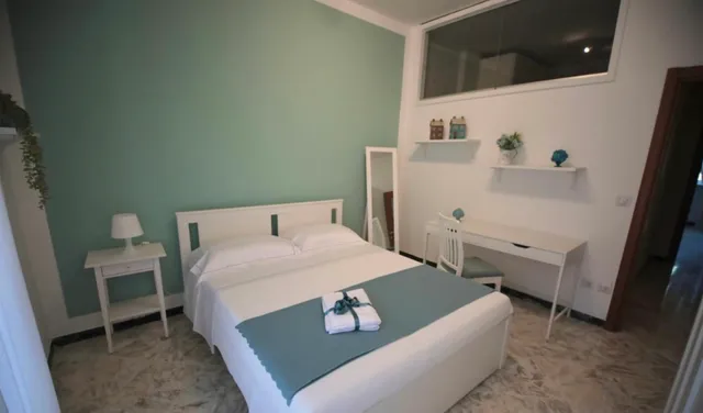 G&B House - Angel Oak Apartments