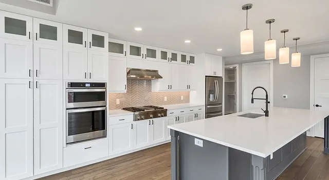 Dana Martin Real Estate Agent