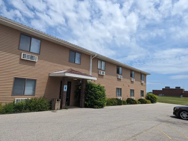 AmericInn by Wyndham Viroqua