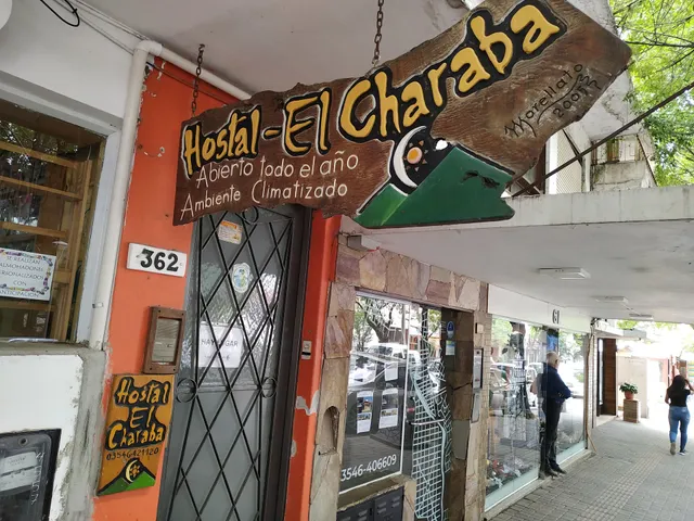 HOSTAL EL CHARABA