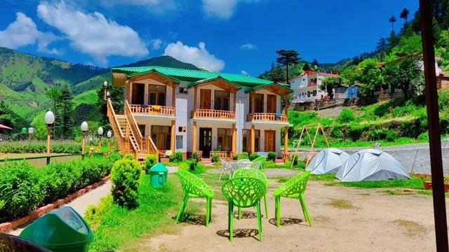 Green Mark Resort | Love Point Cafe - Chakrata