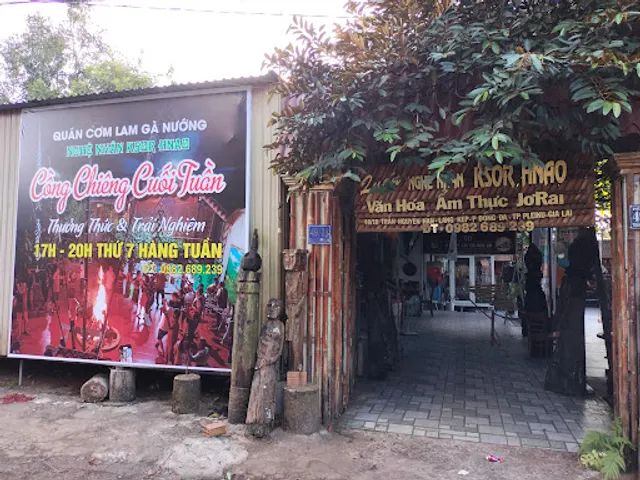 Cơm lam gà nướng Gia Lai : KSOR HNAO