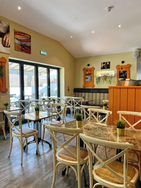 Salvatore's Pizzeria Penclawdd