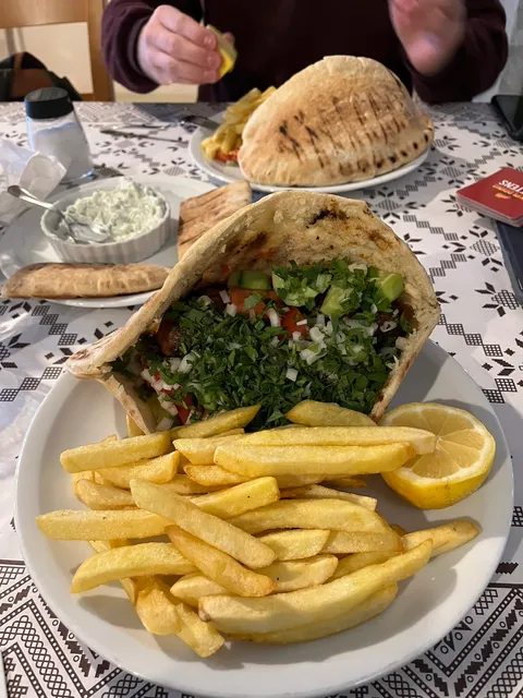 Tselingas Kebab House