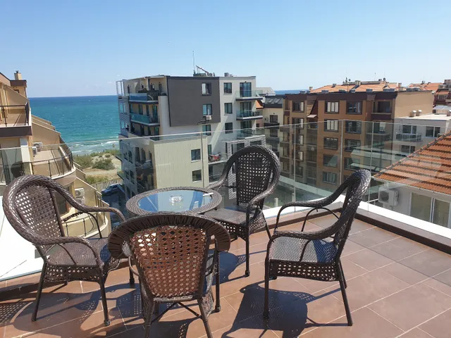 BotaBara Del Mar Boutique