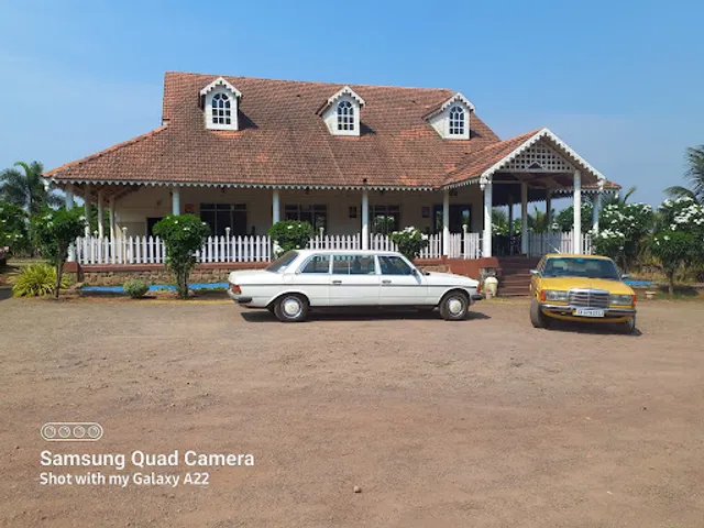 Hotel White House pure veg