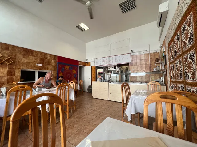 Tinu's Indiai étkezde