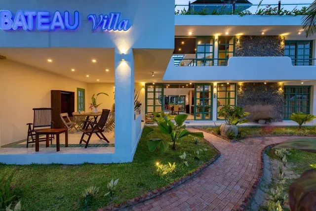 BATEAU VILLA Nam Hội An