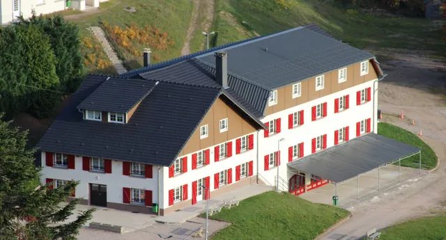 Welcome Center and Outdoor Hill