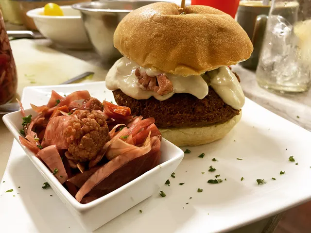 Amara’s Restaurant and Bar