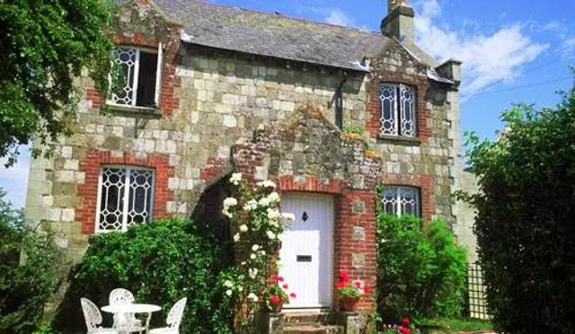 Spire Cottage Bed & Breakfast