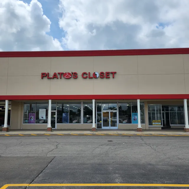Plato's Closet- Richmond, IN