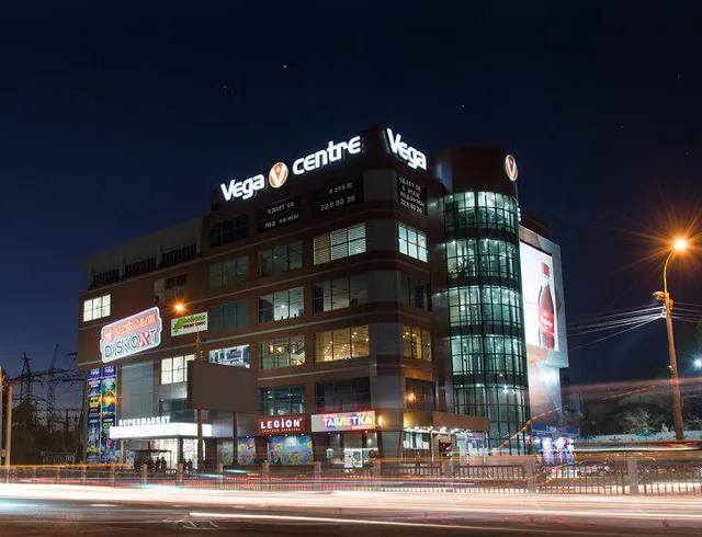 Mall “Vega”