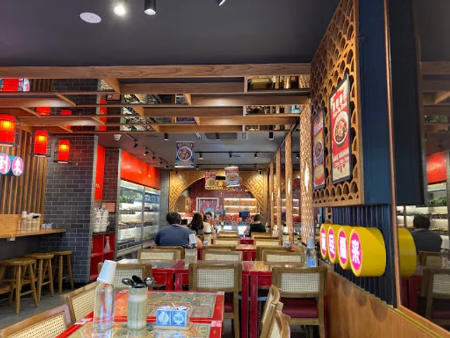 David’s Master Pot (Box Hill)