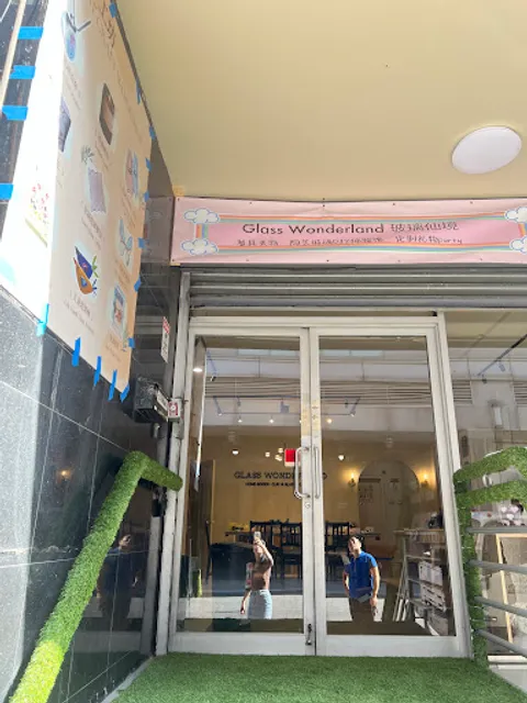 GLASS WONDERLAND - DIY ART CRAFT WORKSHOP