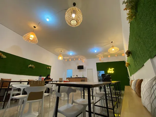 Sérendipité Cafe Lipa