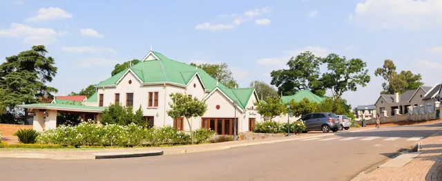 Candlewoods Guest House