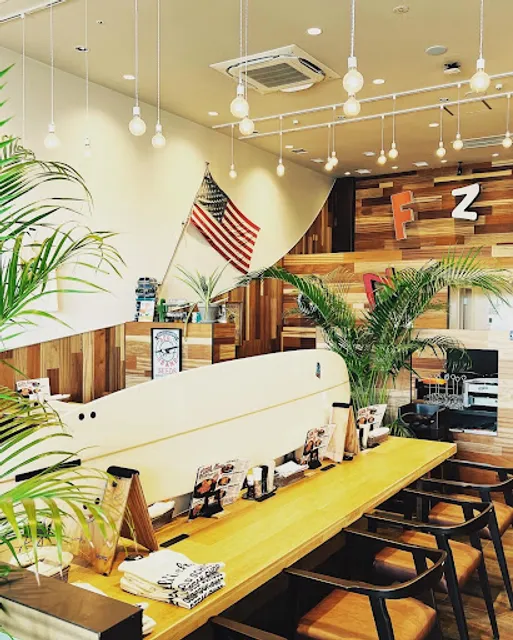 ステーキ！ハンバーグ！カレー！「アリィエハコ」