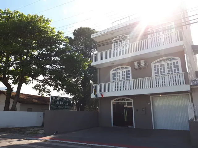 Hospedagem Palhoça