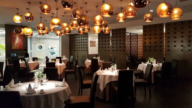 Jade Garden Hong Kong Plaza store