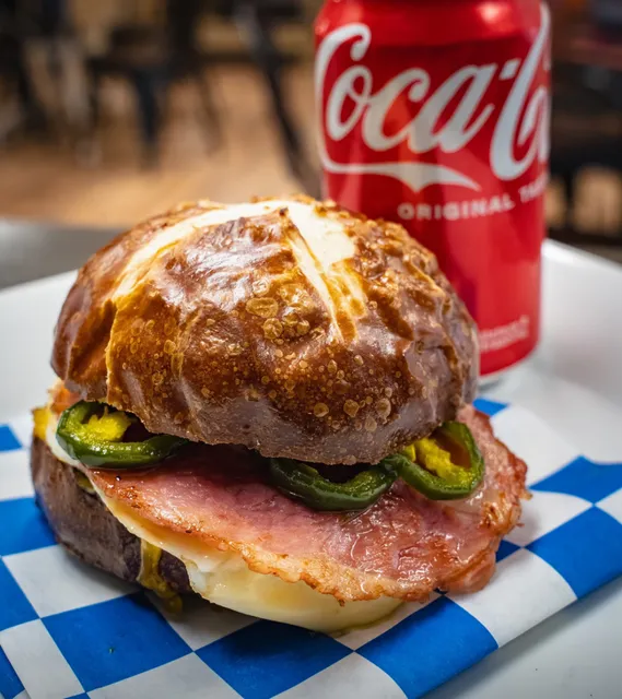 Smokee's Breakfast and Lunch