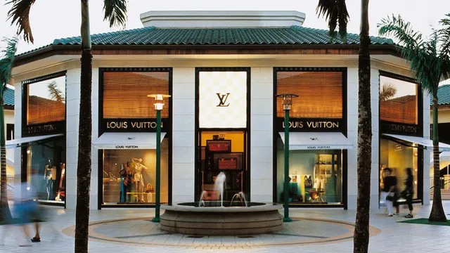 Louis Vuitton Maui Wailea