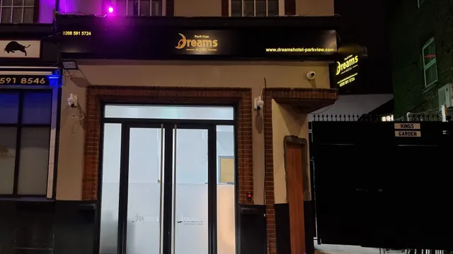 Dreams Hotel - Park View