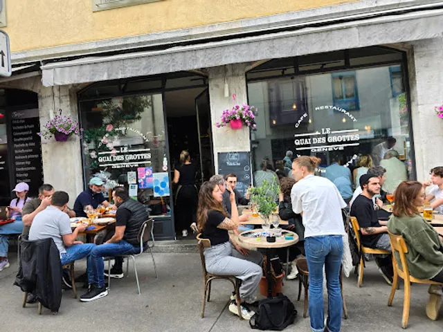 Le Quai des Grottes