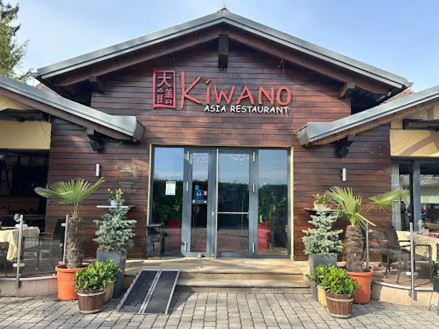 Kiwano Restaurant & Hotel