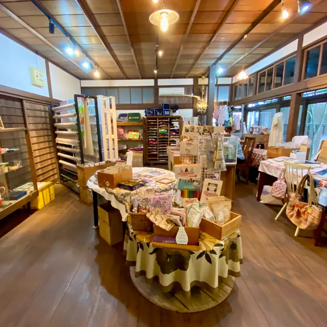 Len - Karahori Residence Refurbished Commercial Complex