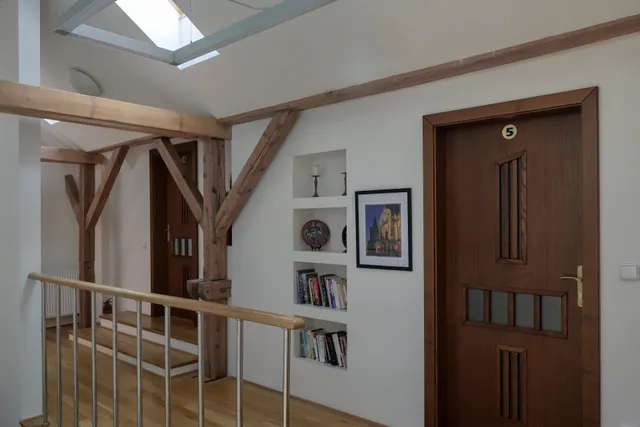 Onefam Míru Hostel Prague