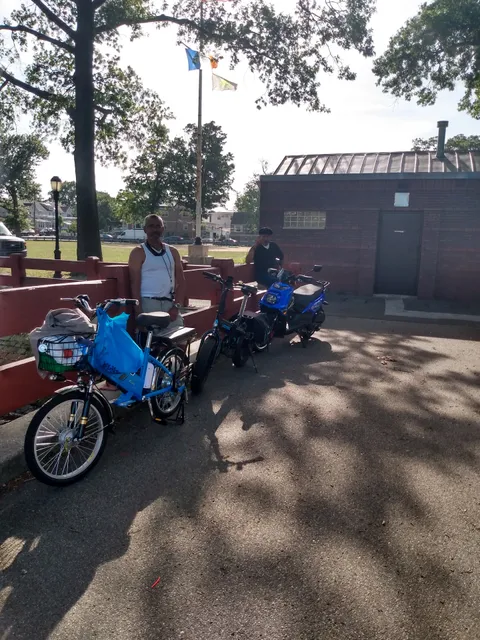 Springfield Park Tennis Courts