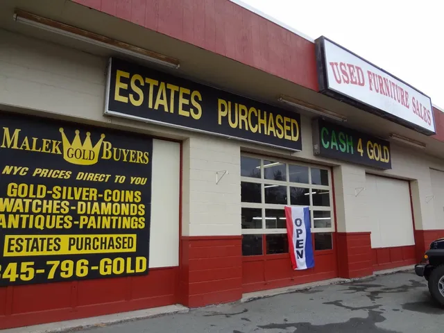 Malek Discount Furniture