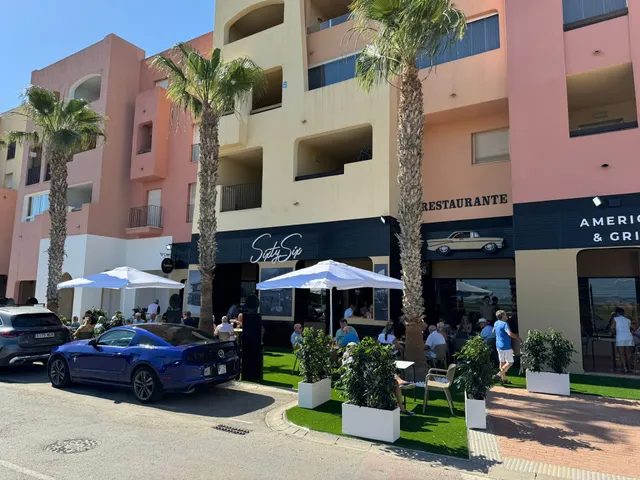 SixtySix American Bar & Grill