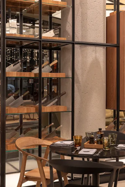 The Lonely Broccoli & Terrasse