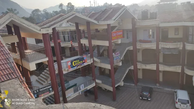 City Crown Guest House