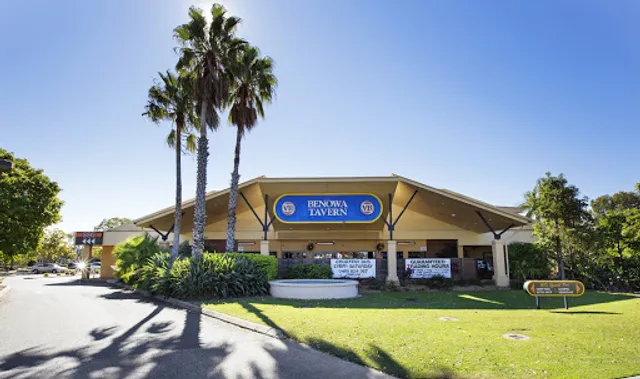 Benowa Tavern